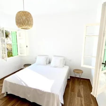Maison A Collioure, Terrasses, Jardin, Parking 펜션